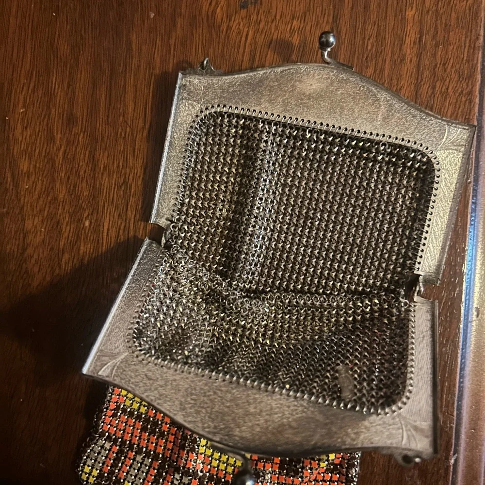 Vintage Chainmail Evening Bag - Picture 2 of 5
